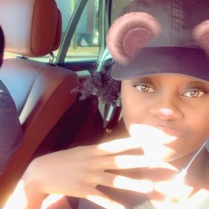 Meet your Posher, Sakae